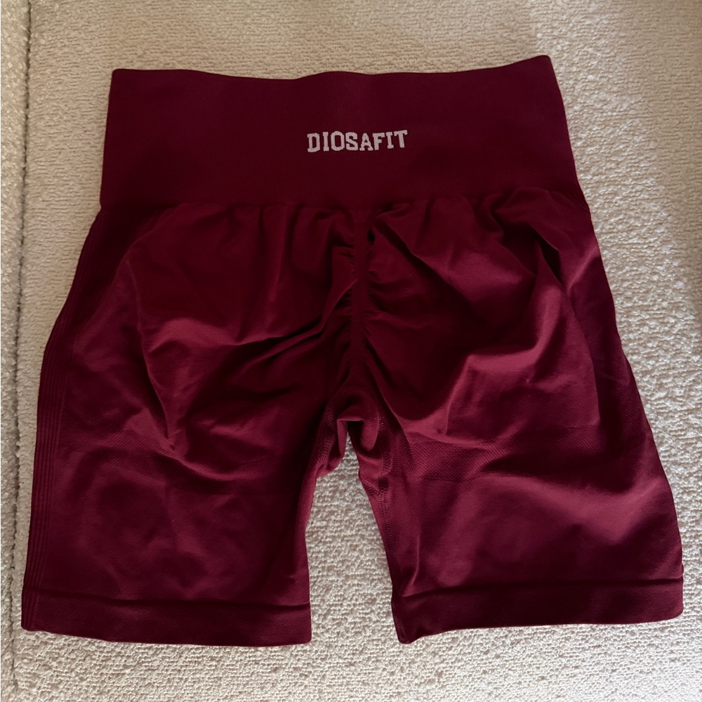 DIOSAFIT Women's Athletic Shorts in Burgundy